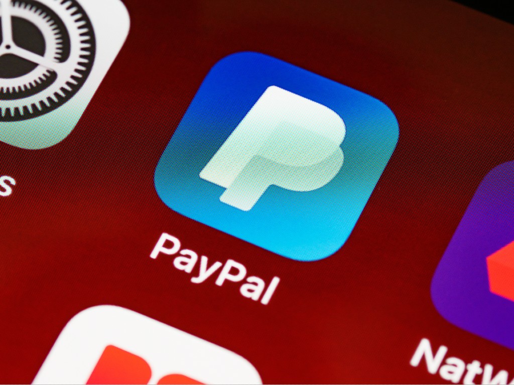 PayPal Gifts: Cara Mudah Membuat Hadiah Virtual dengan Uang