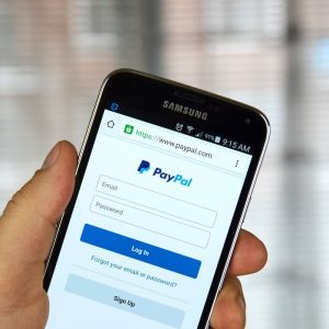 PayPal Know Your Options: Memahami Pilihan Pembayaran yang Tepat untuk Bisnis Anda